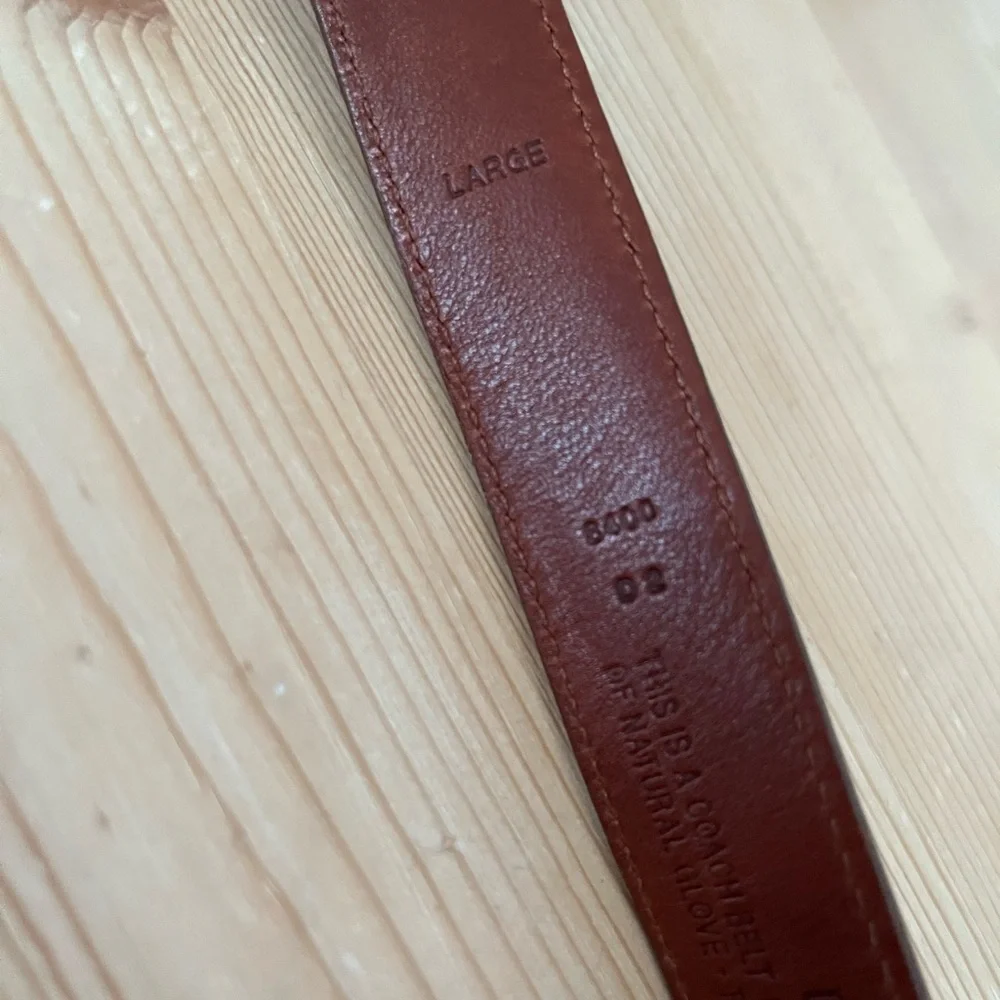 Vintage Coach Tan Leather Belt with Gold-Tone Buckle large - Picture 6 of 8